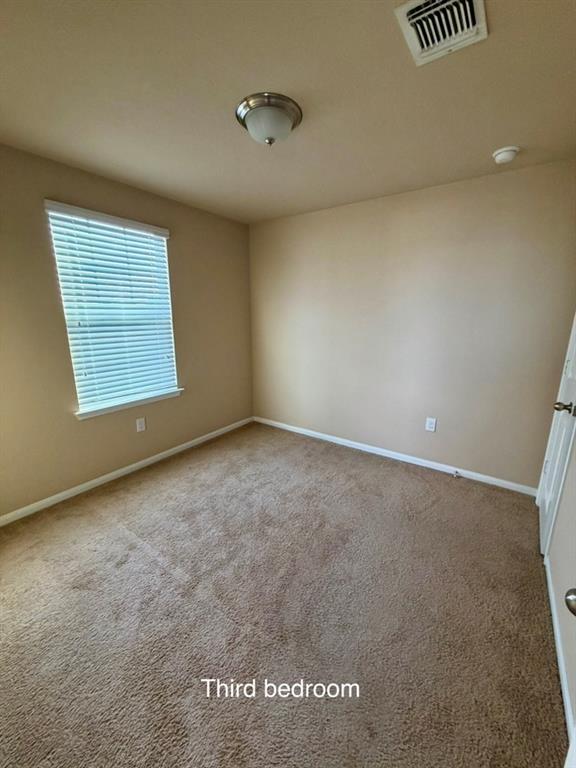 Building Photo - 2204 Langdale Ln