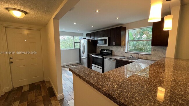 Building Photo - 8300 Sands Point Blvd