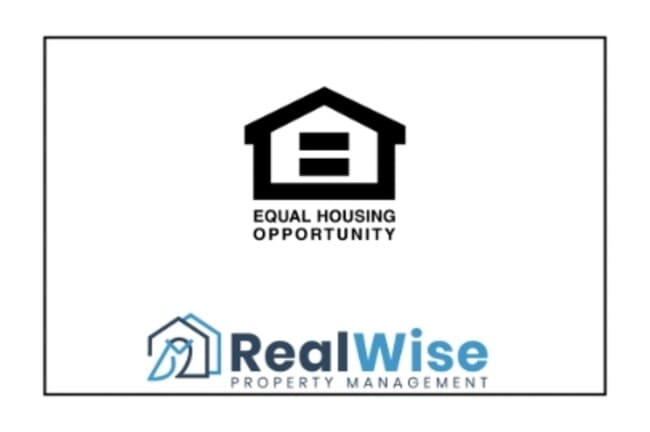 Building Photo - 725 NE Negus Pl