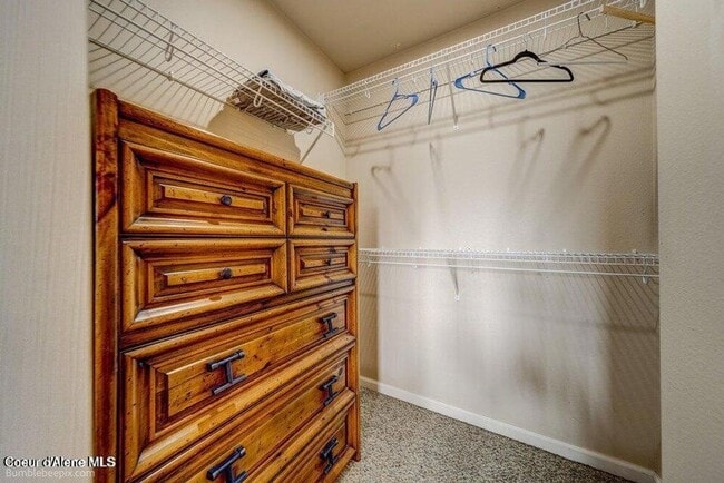 Building Photo - Beautiful Updated 3 Bedroom Condo with A/C, Garage & Fireplace in Forsythia Place!