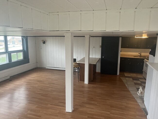 Building Photo - 2806 Madonna Dr