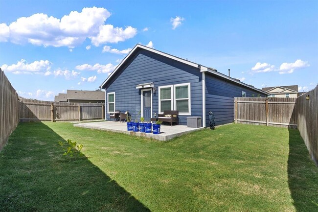 Building Photo - 414 Geode Glen