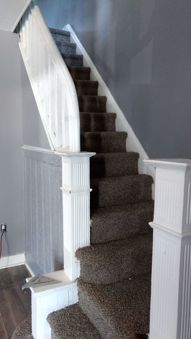 Building Photo - Well-maintained home.