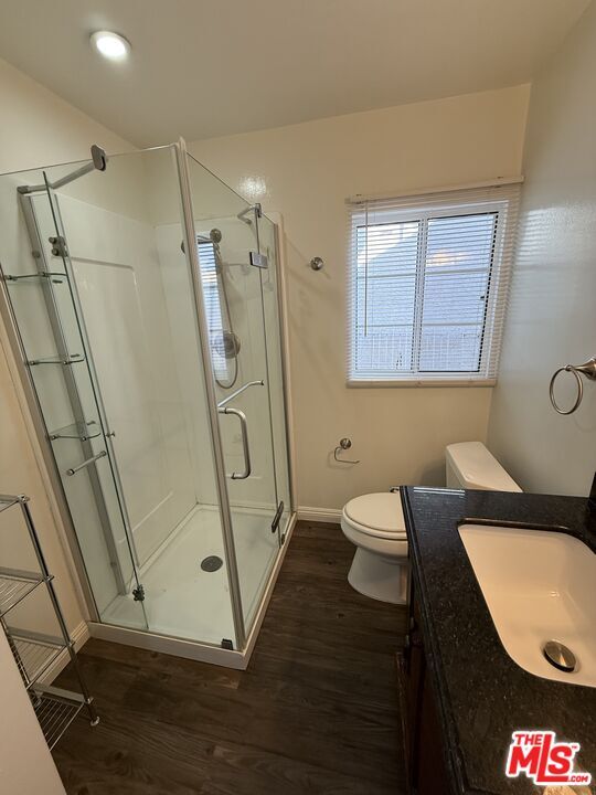 Building Photo - 1465 S Durango Ave