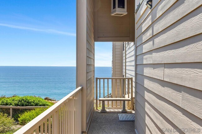 Building Photo - 270 Surfview Ct
