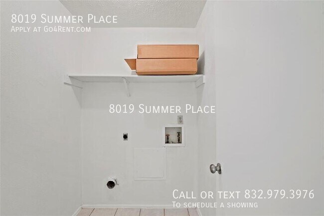 Building Photo - 8019 Summer Pl Dr