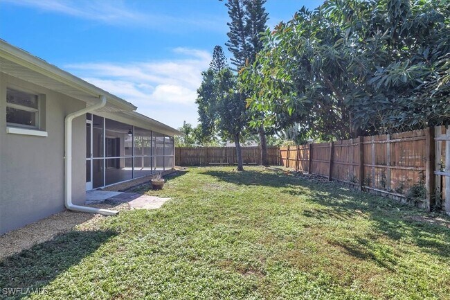 Building Photo - 27630 Wisconsin St