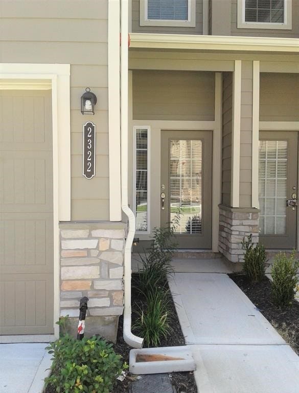 Building Photo - 2219 Bermuda Palms Dr