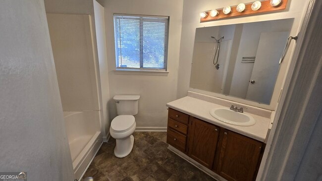 Building Photo - 209 Hillcrest Dr