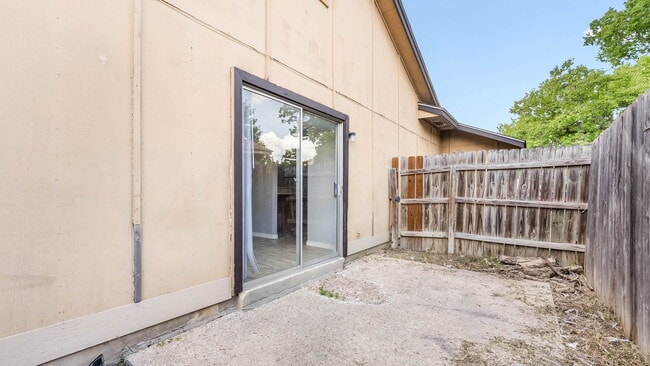 Building Photo - 5204 Gawain Dr