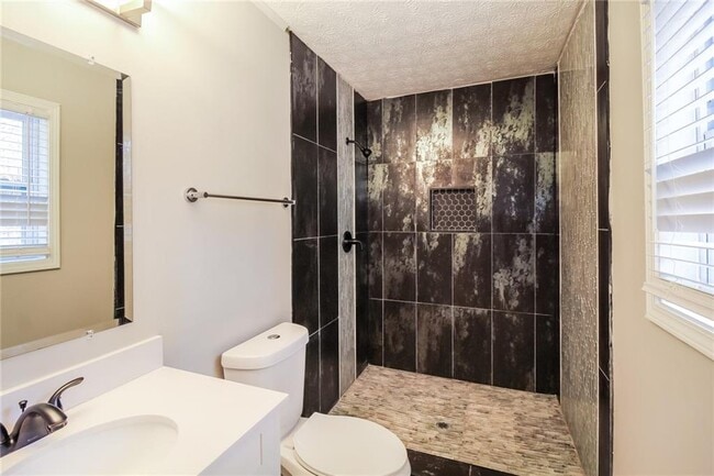 Building Photo - 2314 Tapanzee Ln