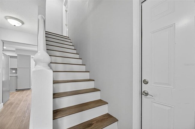 Building Photo - 519 Sweetleaf Dr