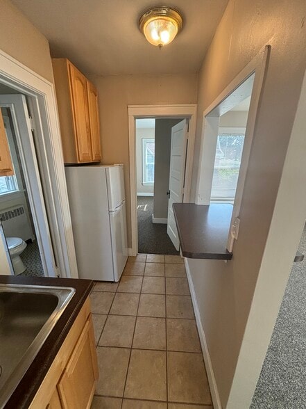 Building Photo - 121 N Hancock St