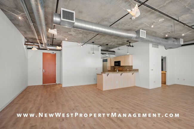 Building Photo - Expansive East Village loft at Parkloft, a...