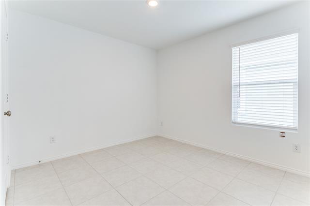 Building Photo - 5625 Rockrose Ln