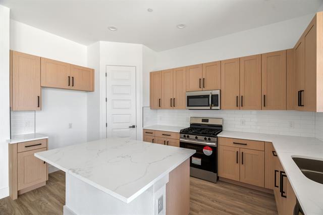 Building Photo - 3449 Sanjeev Dr