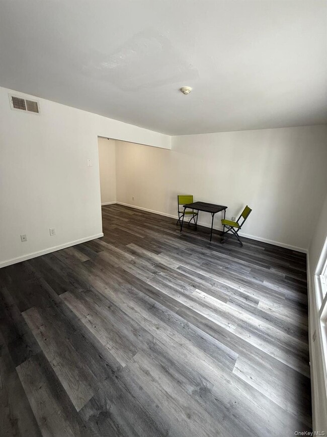 Building Photo - 4 D Independence Ct