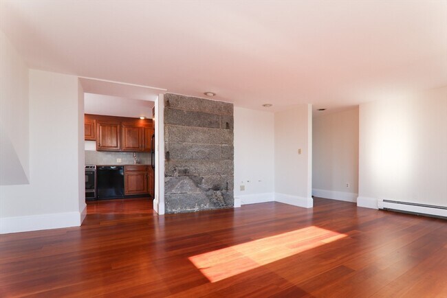 Building Photo - 101 Granite St