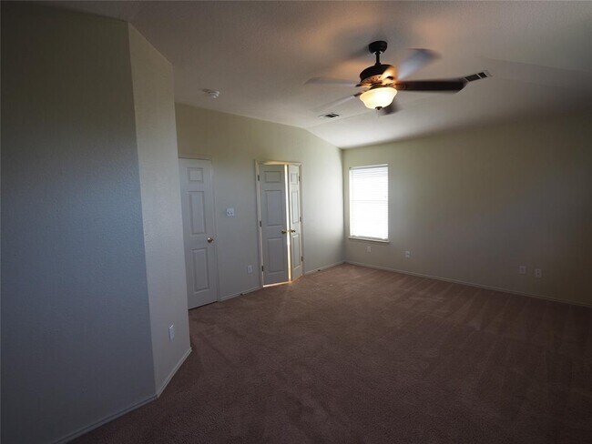 Building Photo - 903 Fenway Park Ct