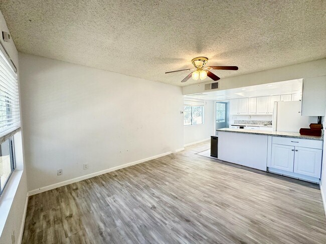 Building Photo - 64281 Spyglass Ave