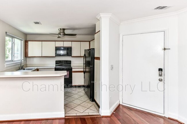 Building Photo - 11729 Summerchase Cir