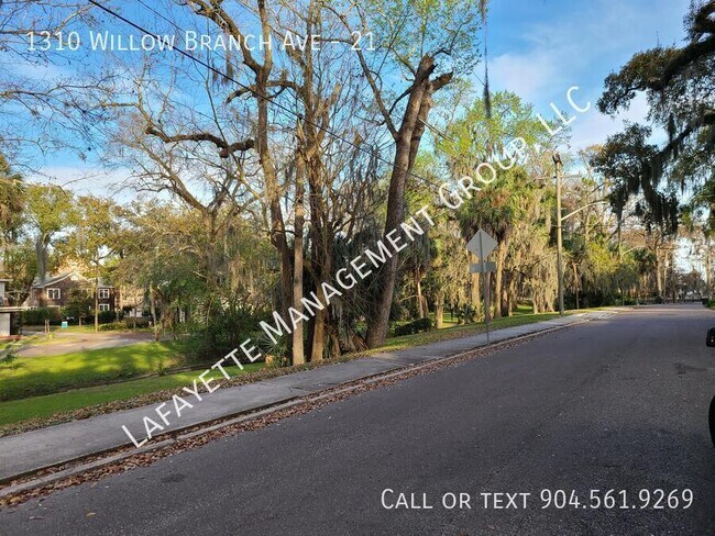 Building Photo - 1310 Willow Branch Ave