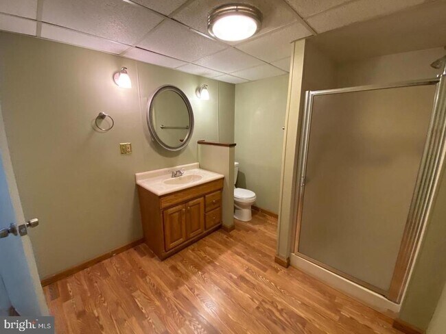 Building Photo - 3707 Moss Brooke Ct