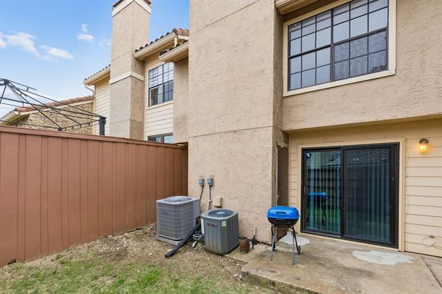 Building Photo - 4236 Cuesta Dr