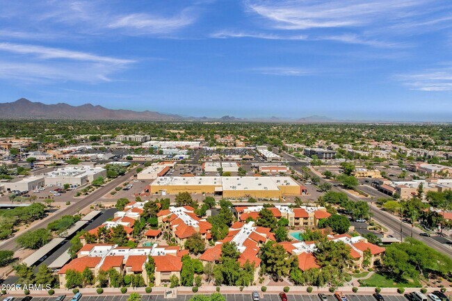 Building Photo - 7008 E Gold Dust Ave