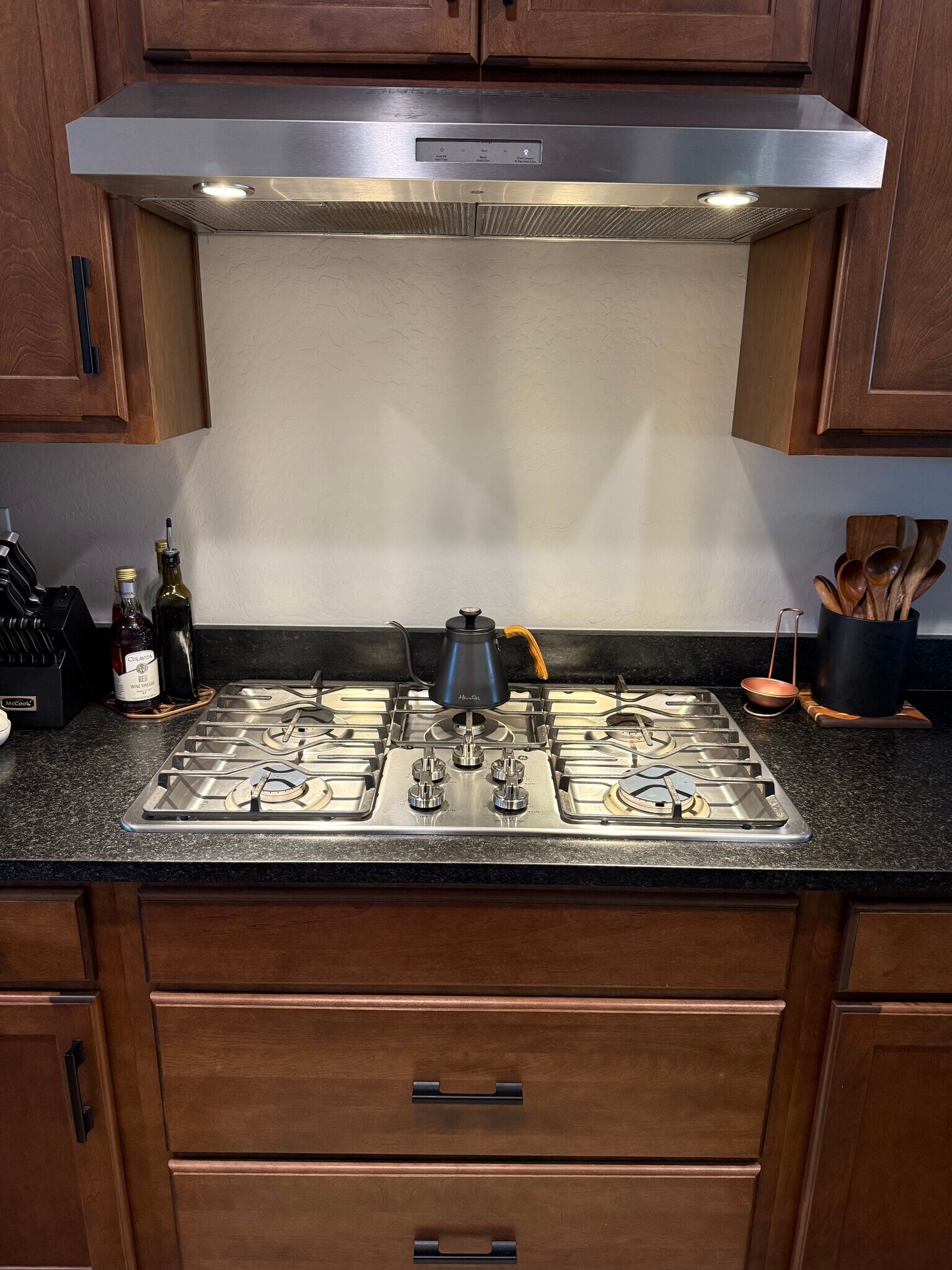 Building Photo - 3552 W Dreamy Draw Dr