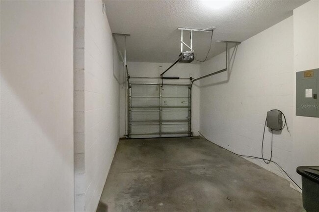 Building Photo - 2752 River Landing Dr