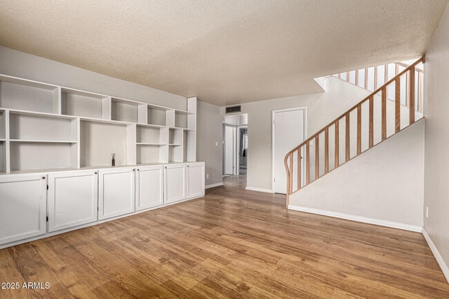 Building Photo - 8307 E Buena Terra Way