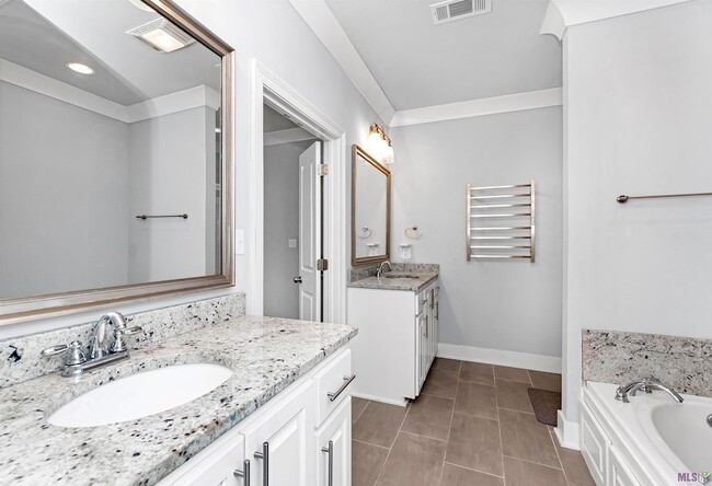 Building Photo - 17671 Doc Bar Ave