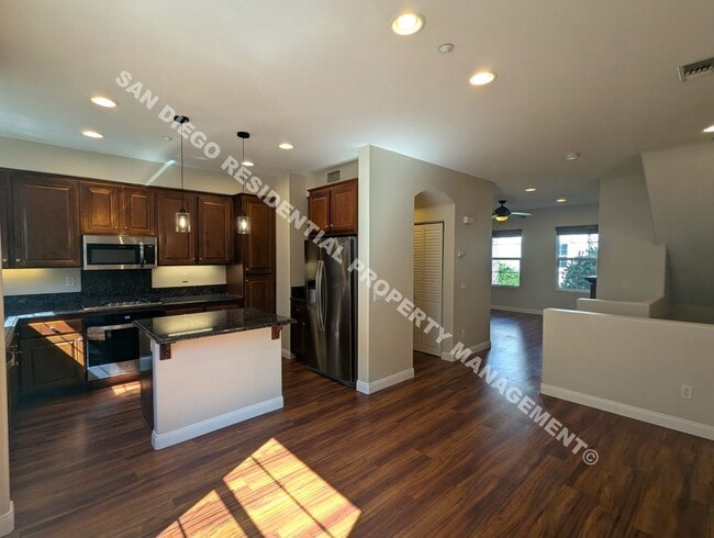 Building Photo - Beautiful San Moritz Townhome - Available ...