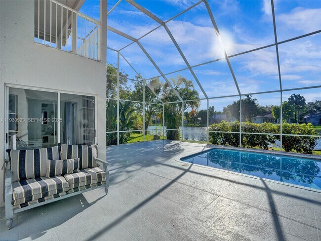 Building Photo - 4310 NW 63rd Ave