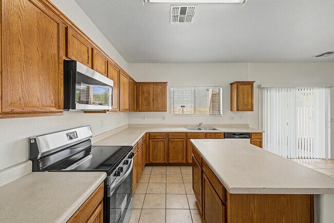 Building Photo - 9464 W Sheridan St