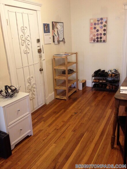 Building Photo - 10 Lothian Rd