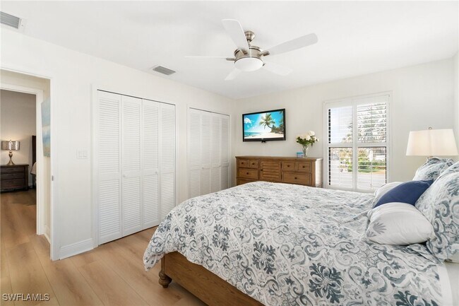 Building Photo - 26773 Hickory Blvd