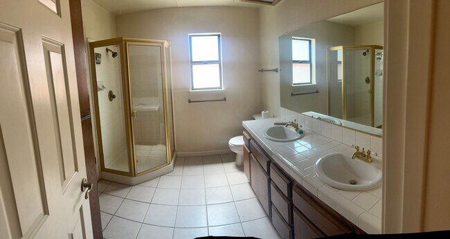 Building Photo - Celebrate 4th of July in Canyon Lake from your 3 bedroom / 2 Bath home with Lake View!