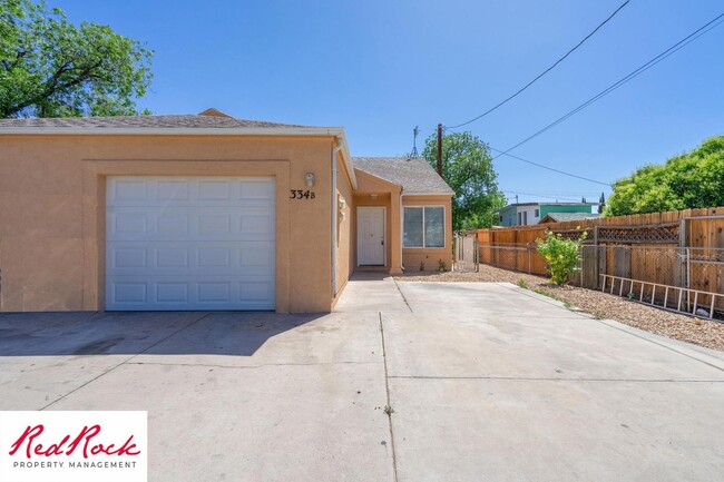 Building Photo - Charming 3 Bed, 2 Bath Home in the Heart o...