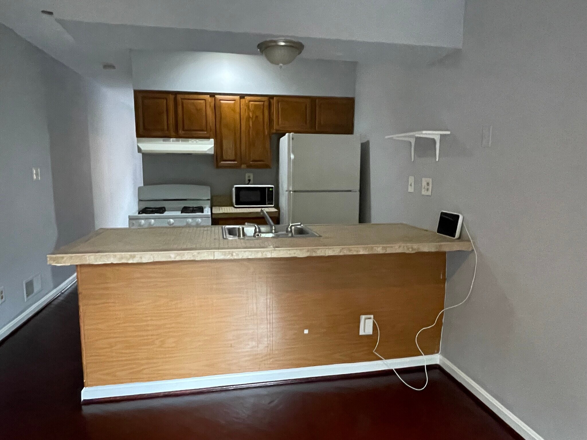 Building Photo - 737 McHenry St