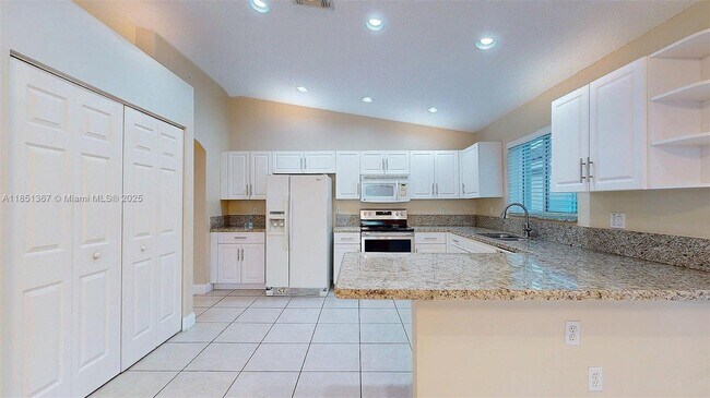 Building Photo - 13524 SW 144th Terrace