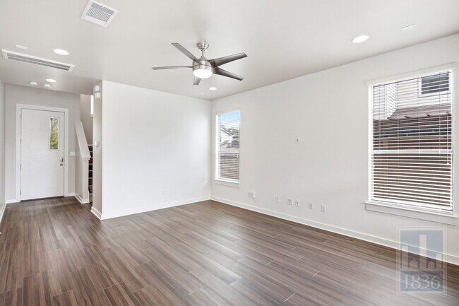 Building Photo - 3109 Corbin Ln