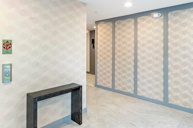 Building Photo - 20 Kinmonth Rd