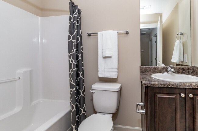 Building Photo - Beautiful 3 bedroom Townhome in Grovetown!