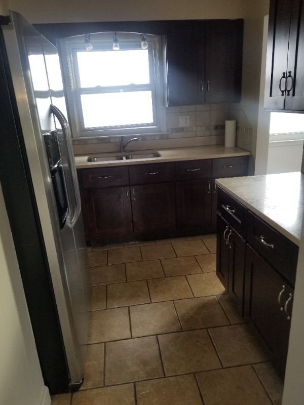 Building Photo - 4545 Park Ave