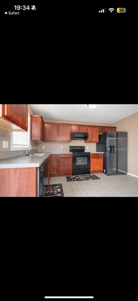 Kitchen - 510 Beechwood Ct