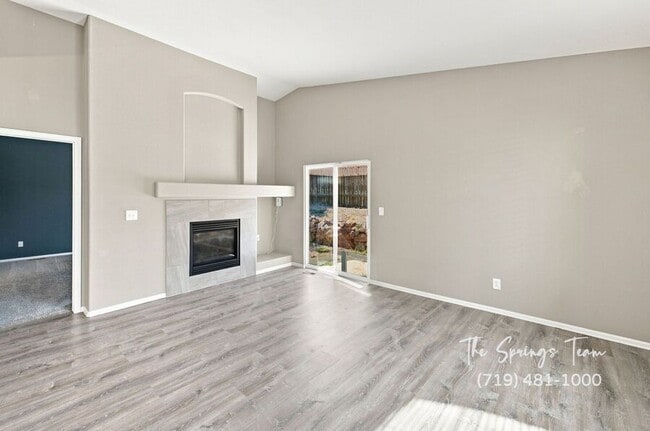 Building Photo - 3025 Dockside View