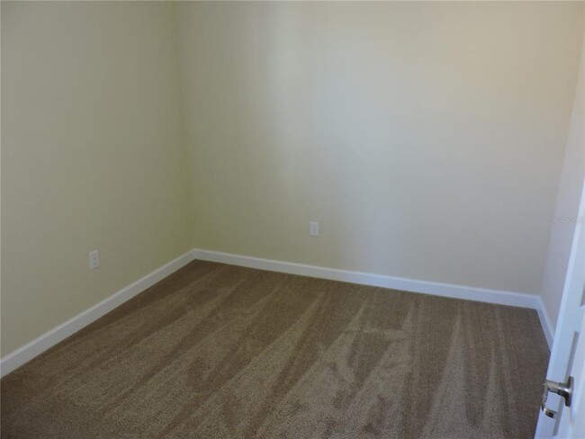 Building Photo - 2337 Aurelius Dr
