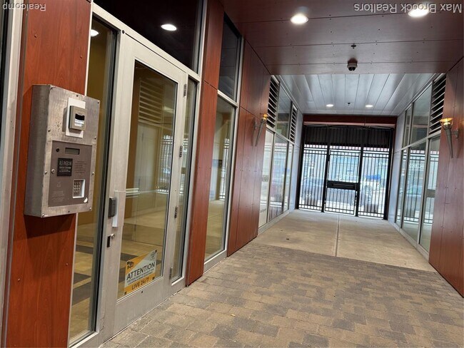 Building Photo - 3670 Woodward Ave